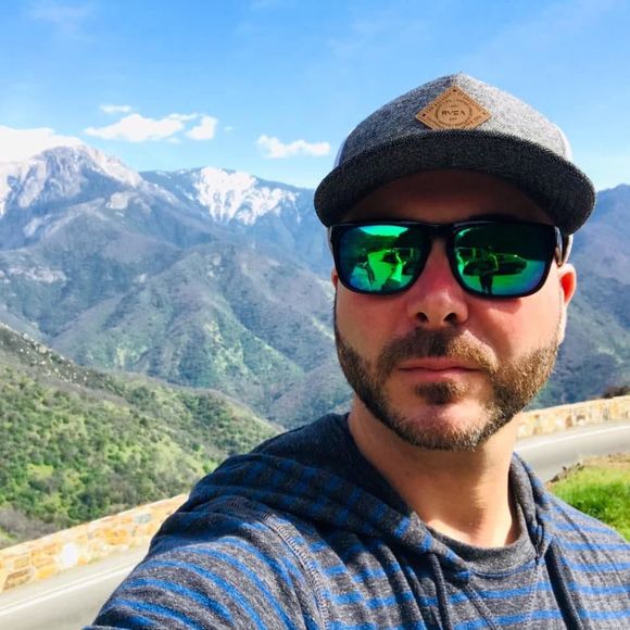 Meet your Posher, Daniel - Picture 1 of 1